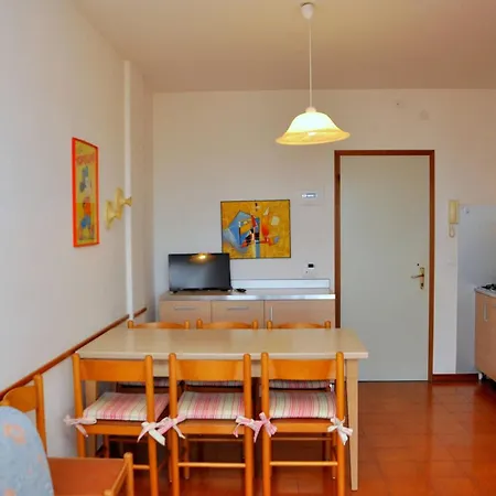 Διαμέρισμα Sea View Flat Few Steps From The *